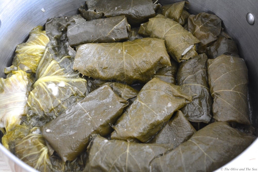 Cooking the stuffed grape leaves